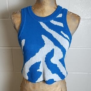 Soft Stretchy Knit Blue and White Patterned Crop Top Vest